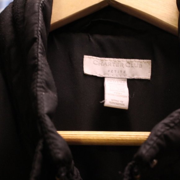 Black Puffer Vest - Picture 4 of 4